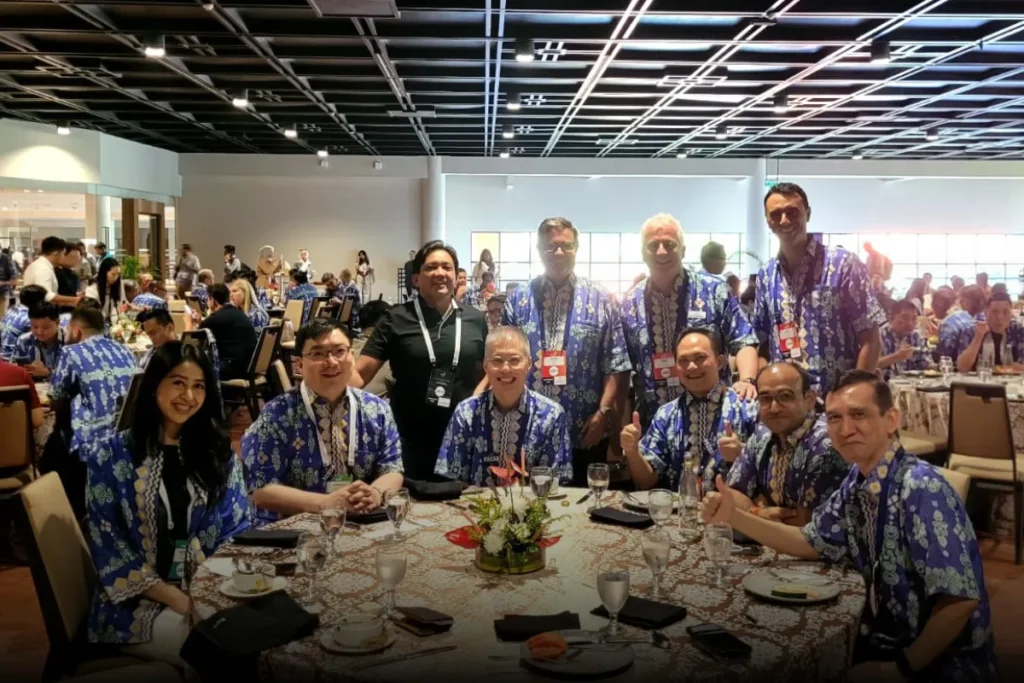 Membangun Konektivitas: EDGE DC dan Indonet kunjungi BATIC 2024