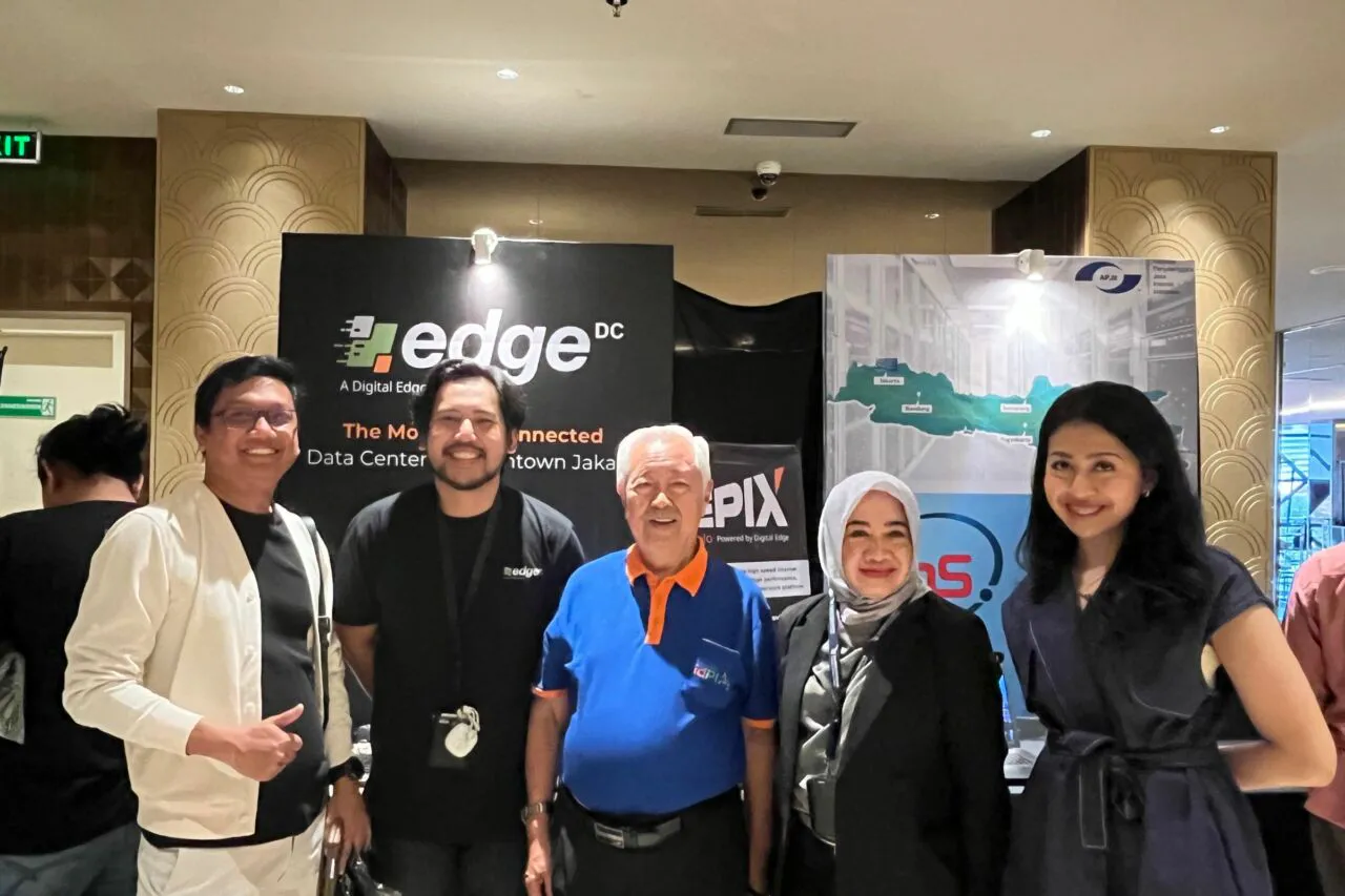 Building Fellowship with APJII Jatim, EDGE DC Goes to Surabaya