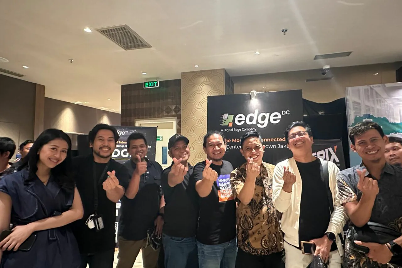 Building Fellowship with APJII Jatim, EDGE DC Goes to Surabaya