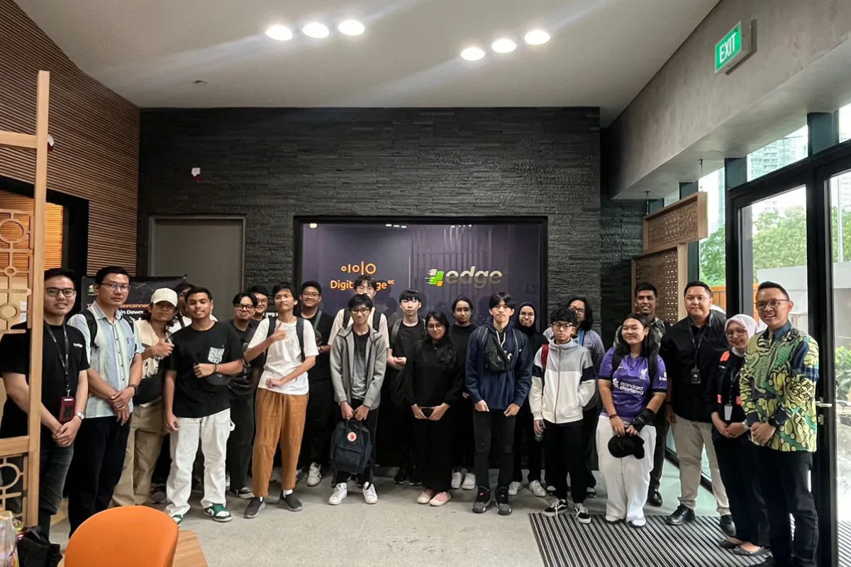 Fostering Data Center Education: EDGE DC Engages ITE Singapore Students with Site Visit to EDGE 2