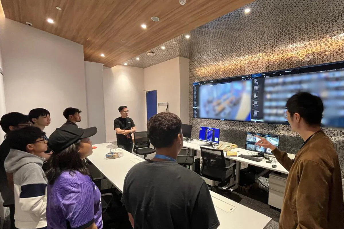 Fostering Data Center Education: EDGE DC Engages ITE Singapore Students with Site Visit to EDGE 2